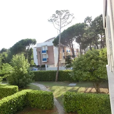 Nice Flat Next To The Beach In Bibione Pineda 아파트 비비오네
