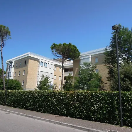 Nice Flat Next To The Beach In Bibione Pineda 아파트 비비오네