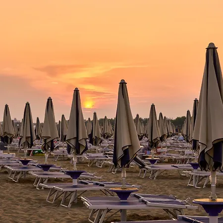 Flat Next To The In Pineda * Bibione