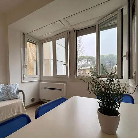 Flat Next To The In Pineda 아파트 *